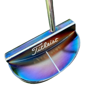 LH studio design 5 in original condition with cover